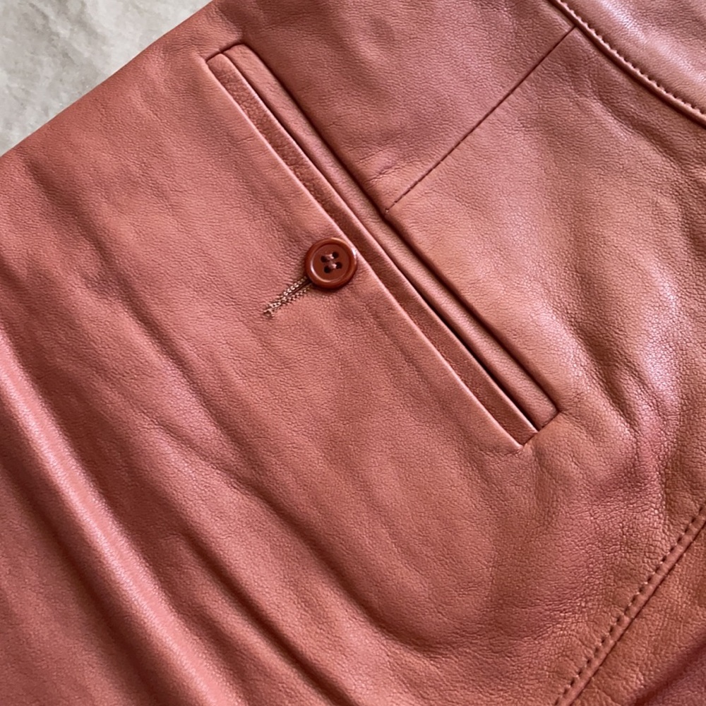 Mackage Manuel sz 28 lamb leather brick colour shorts - Picture 5 of 14